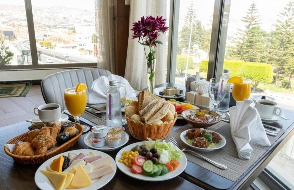 Sarwat Park Hotel