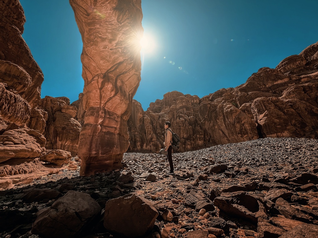 Escape Your World Through Sharaan