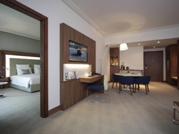 Royal Suite Sea View Single
